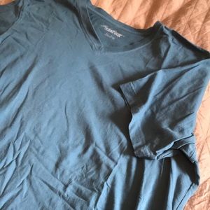 Men’s Eddie Bauer Cotton V Neck